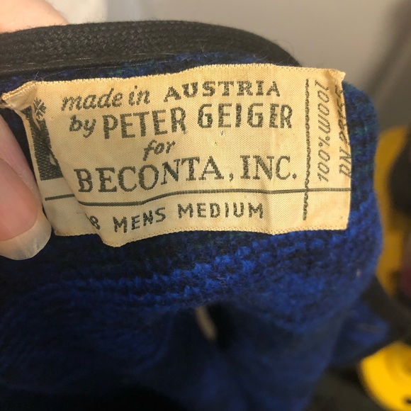 Men’s vintage Peter Geiger 100% austrian wool winter cardigan size medium - Picture 5 of 5